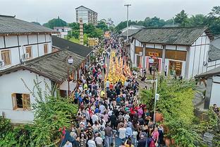 乔治谈自己潜在续约：非常非常乐观 希望能够长期留队